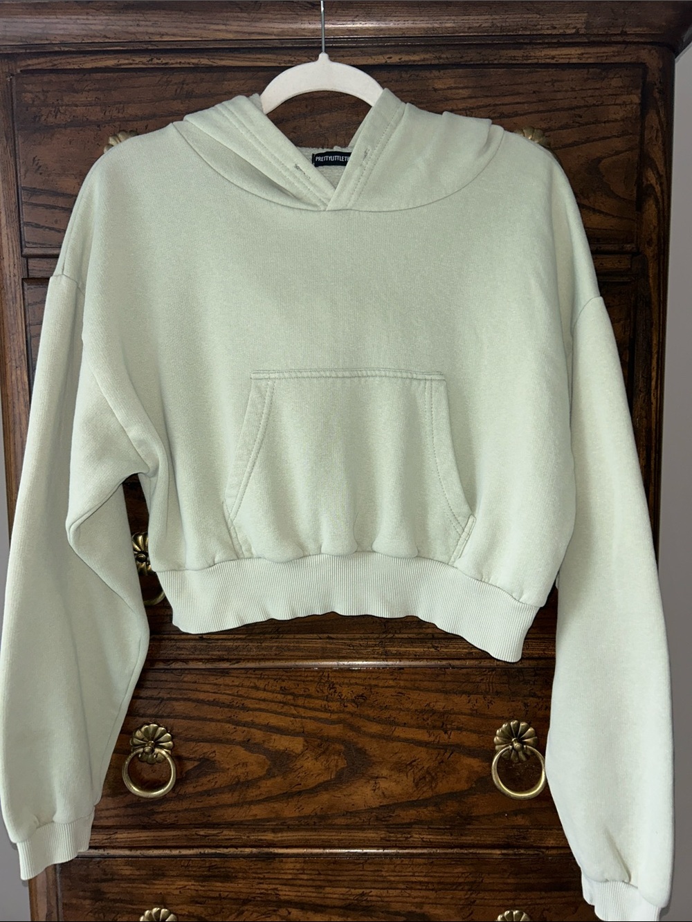 PrettyLittleThing Women’s Sage Green Cropped Hoodie, Size M